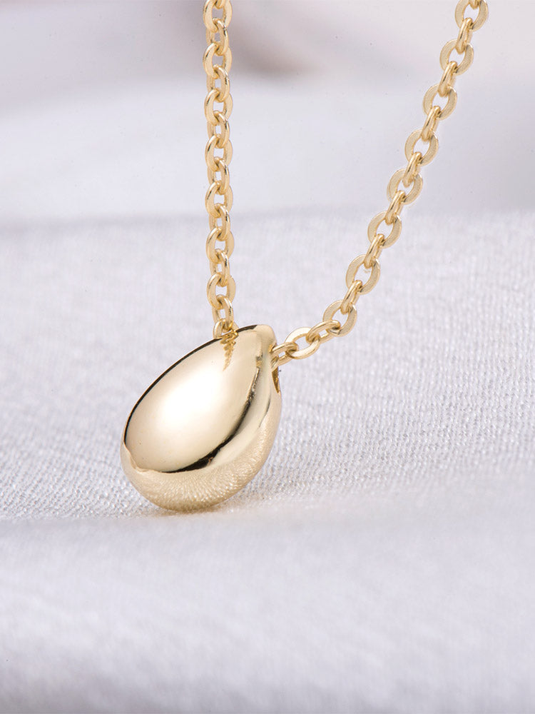 Suitable for women's teardrop necklaces