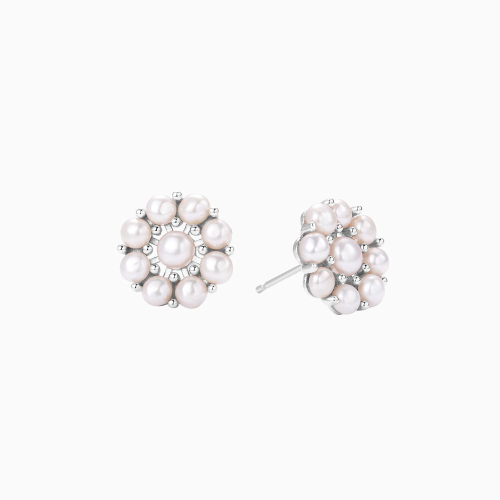 Pearls Flower Stud Earrings