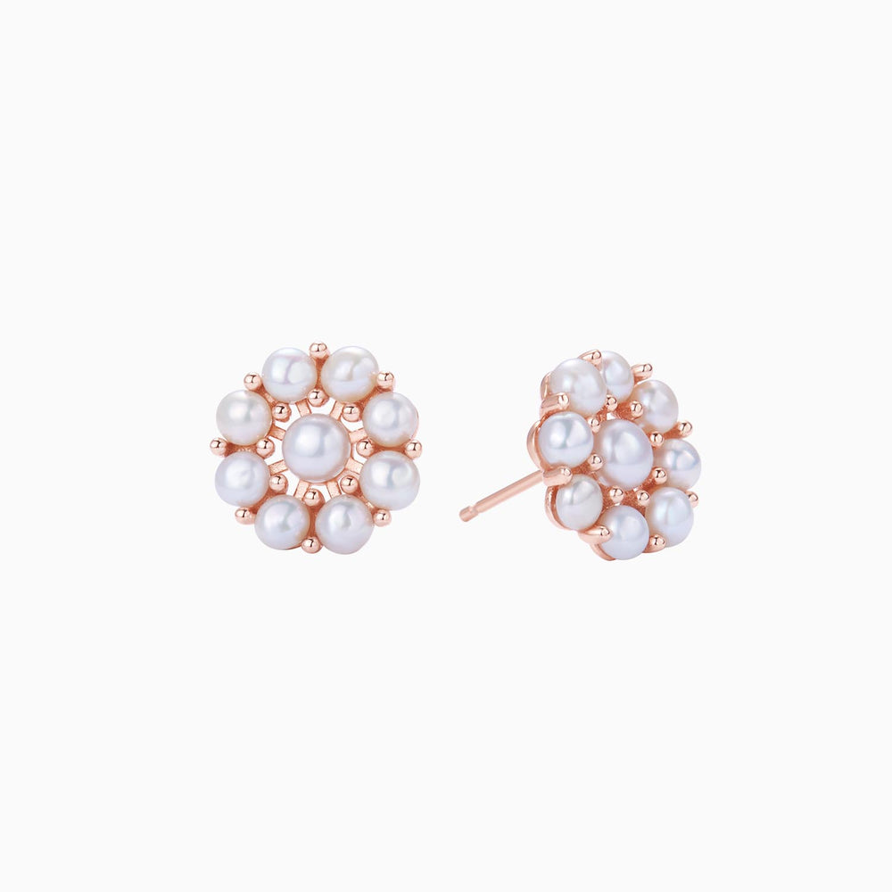 Pearls Flower Stud Earrings