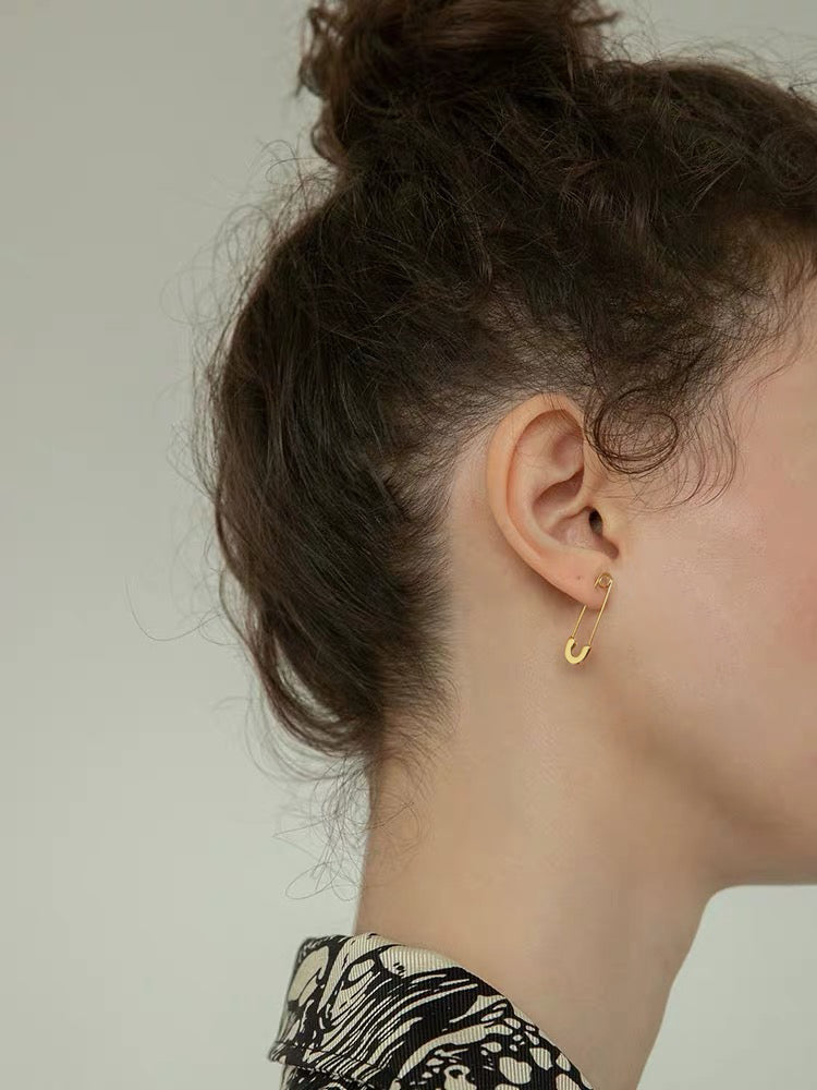 Minimalist Safety Pin Earrings